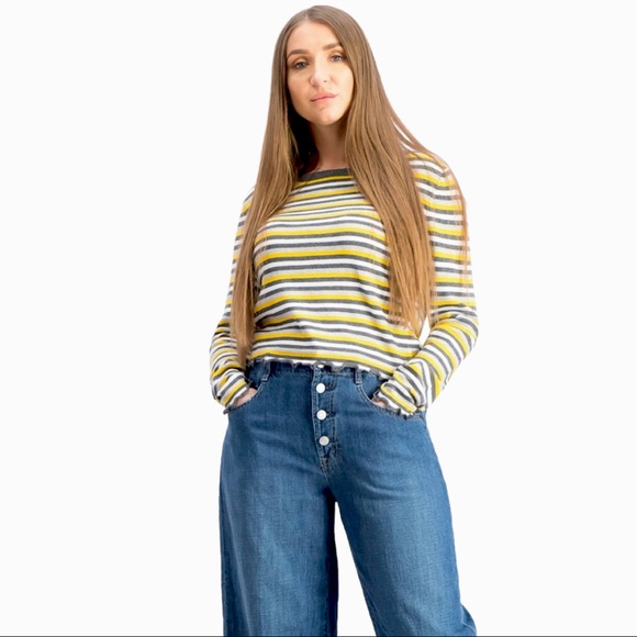 Ultra Flirt size medium grey yellow & white striped crop top ruffle hems EUC - Picture 2 of 14